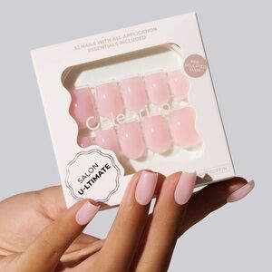 Celebritips San U-ltimate Set of 32 Nails with All Application Essentials